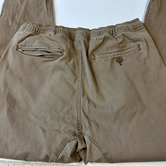 Charles & A Half Jogger Bundle - Picture 4 of 9